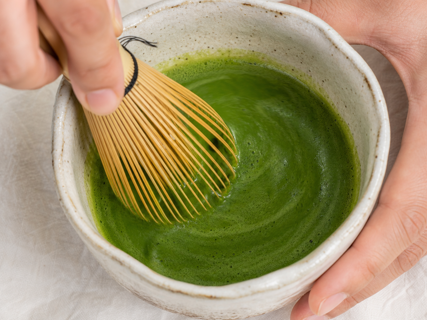 Preparing OneSide matcha